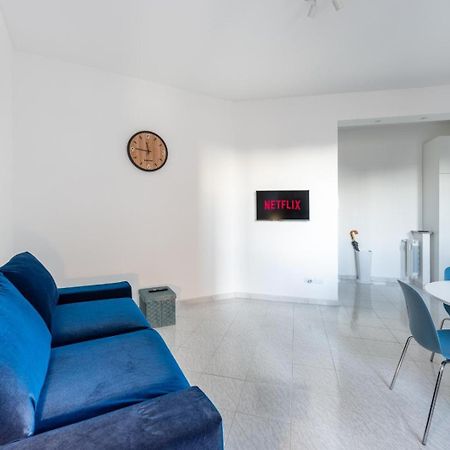 Dreams Little Apartment - M5 Station - Near Center Милано Екстериор снимка