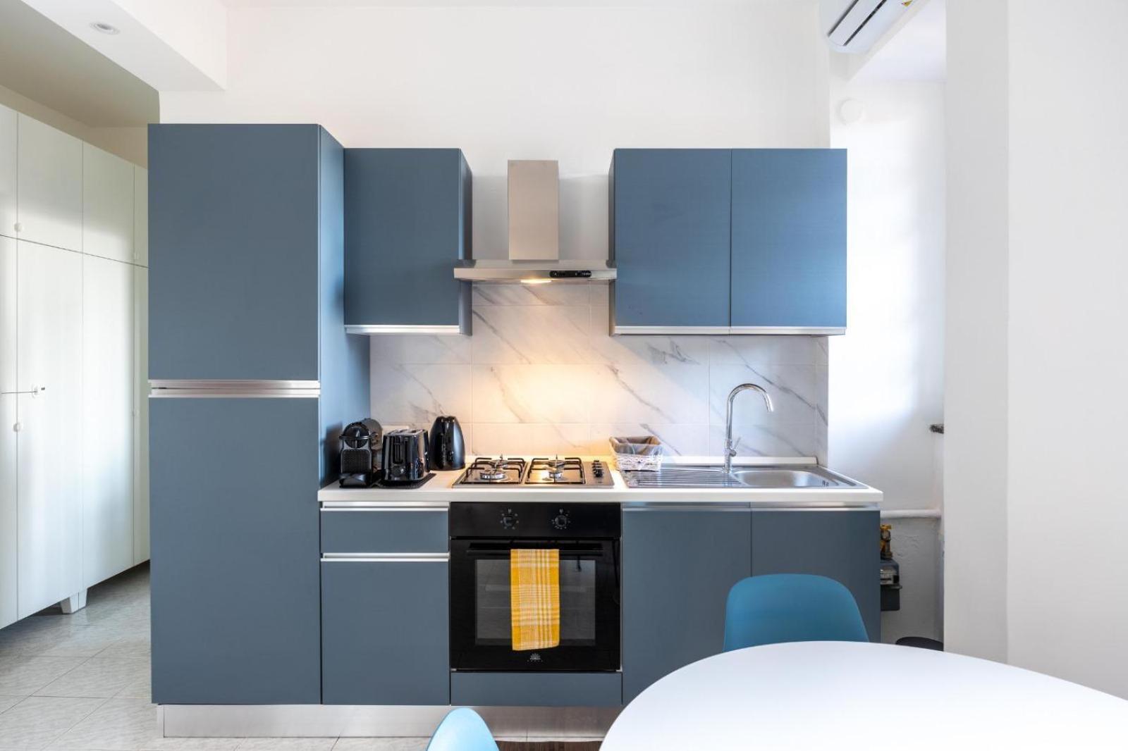 Dreams Little Apartment - M5 Station - Near Center Милано Екстериор снимка